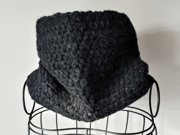 Rowan Cowl